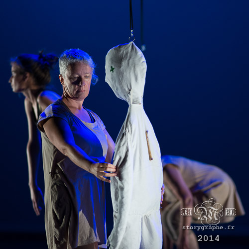 MM_Danse-DesPetitsPasPourLesGrands_HistoireDeGestes_101